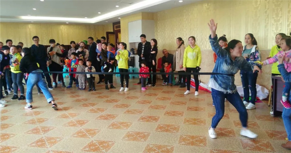 BBunion涪陵金科世界中心：大手拉小手，一起去郊游